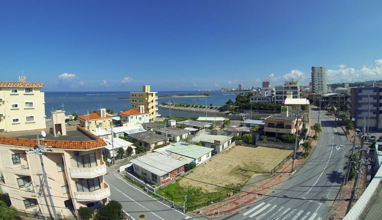 沖縄北谷の西海岸ハンビーエリア